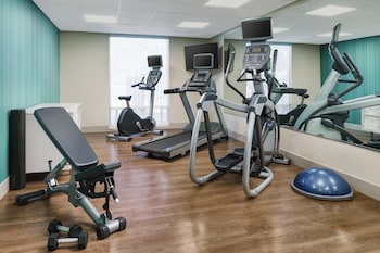 Holiday Inn Express & Suites Oakhurst-Yosemite Park Area,Oakhurst>>Madera,3 star