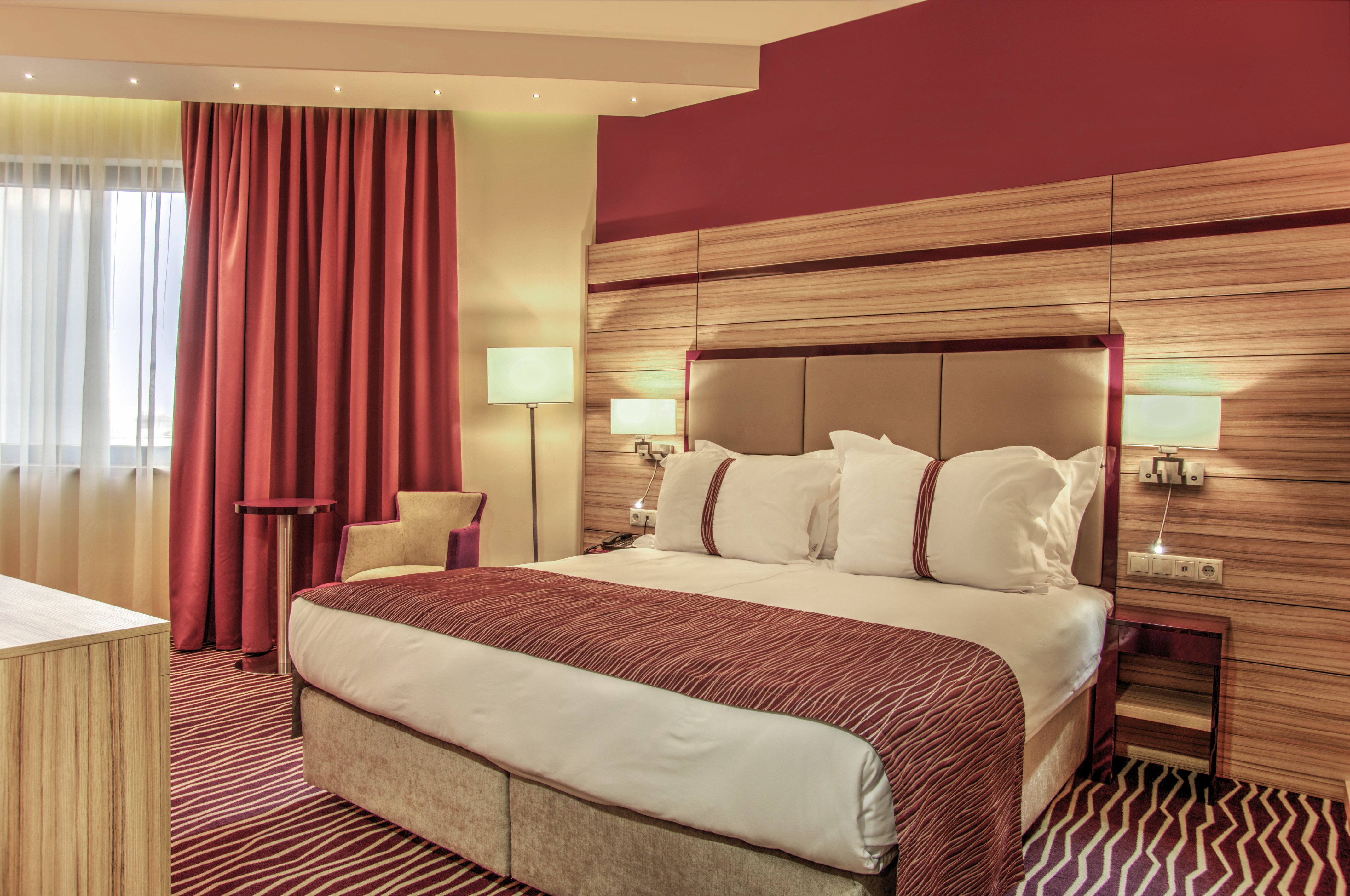 holiday inn plovdiv by ihg