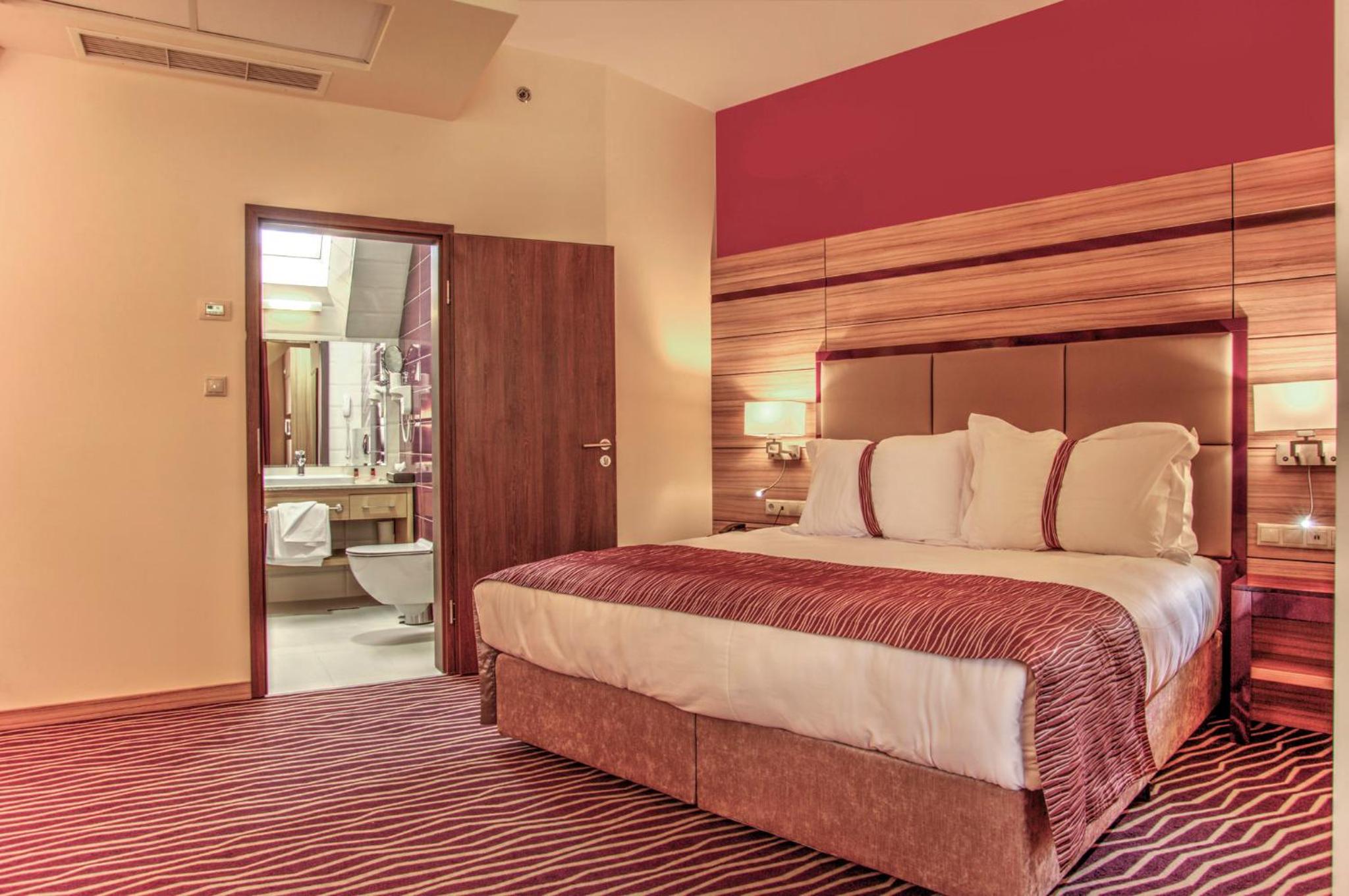 holiday inn plovdiv by ihg