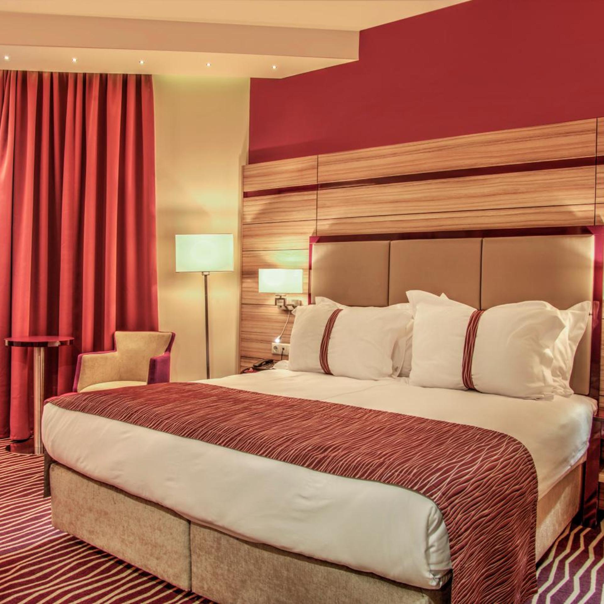 holiday inn plovdiv by ihg