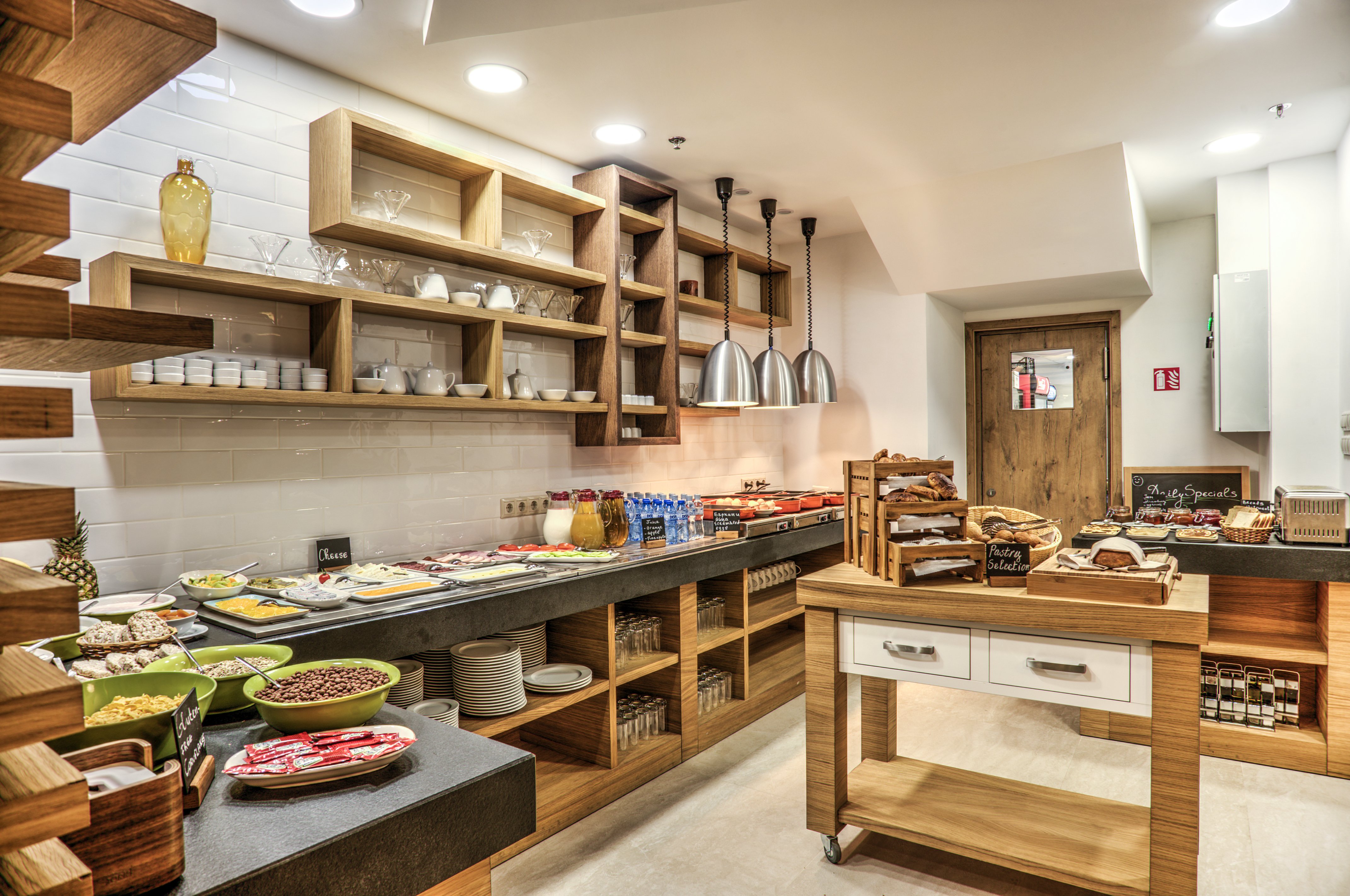 holiday inn plovdiv by ihg