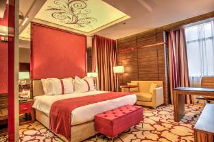 holiday inn plovdiv by ihg