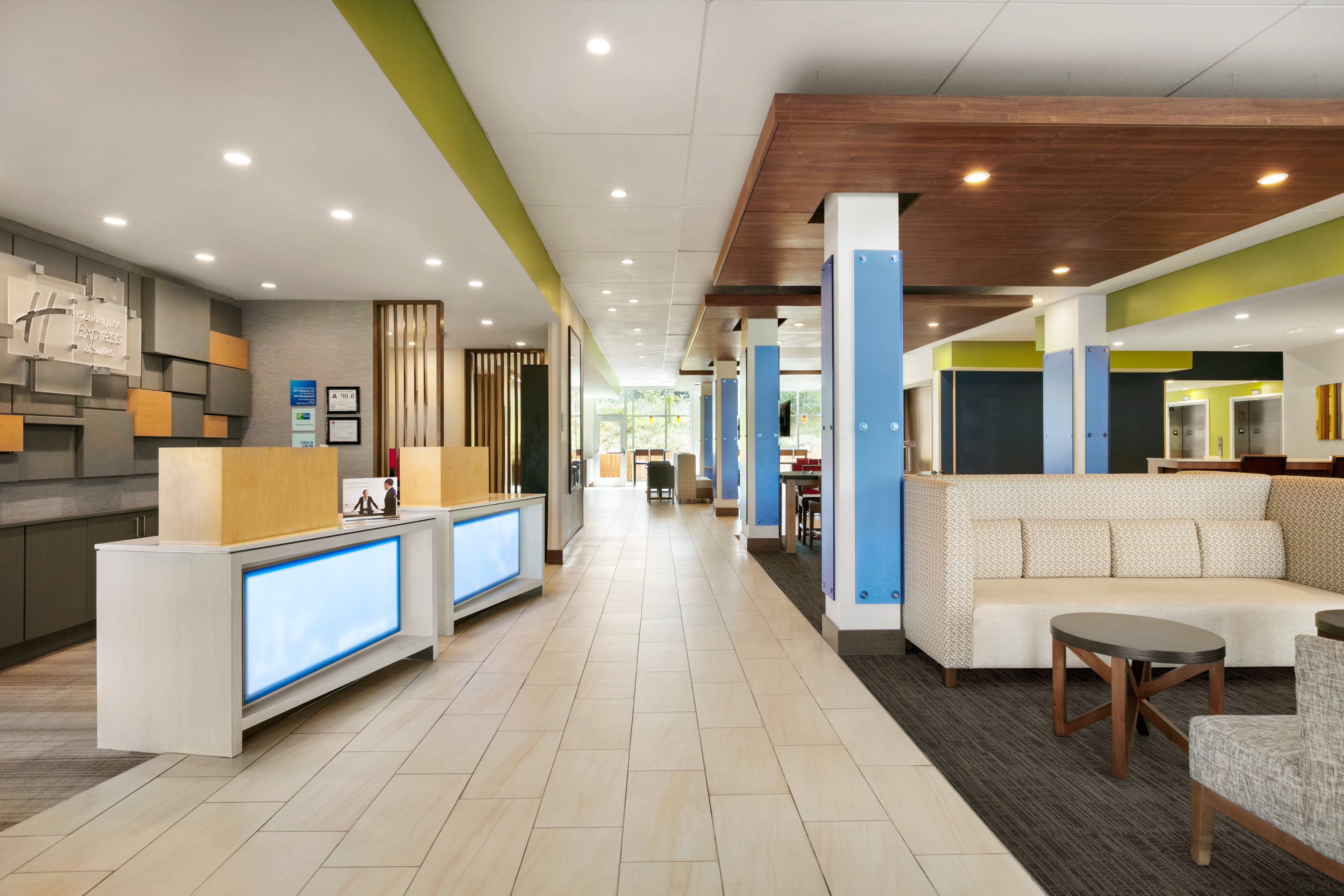 holiday inn express and suites salisbury by ihg