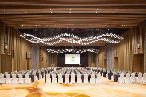 holiday inn suzhou huirong plaza by ihg