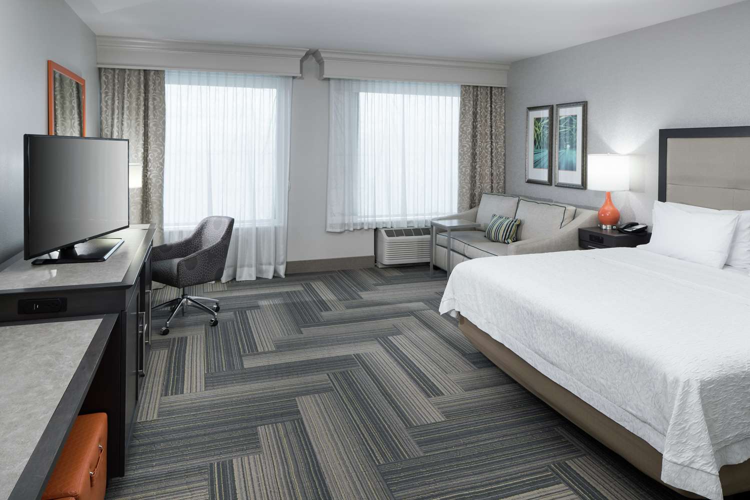 hampton inn and suites by hilton atlanta perimeter dunwoody