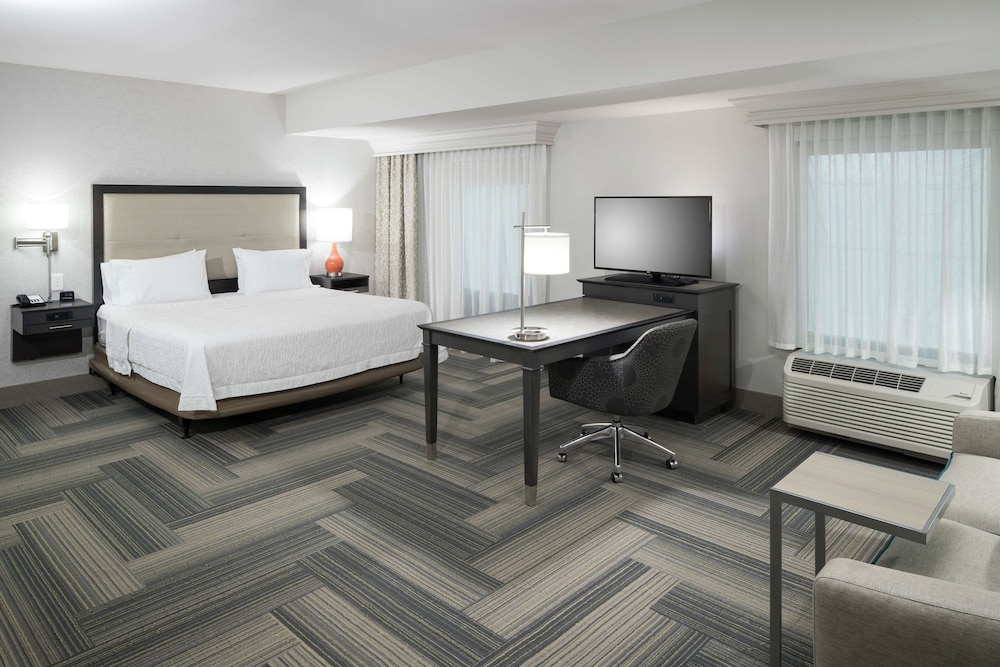 hampton inn and suites by hilton atlanta perimeter dunwoody