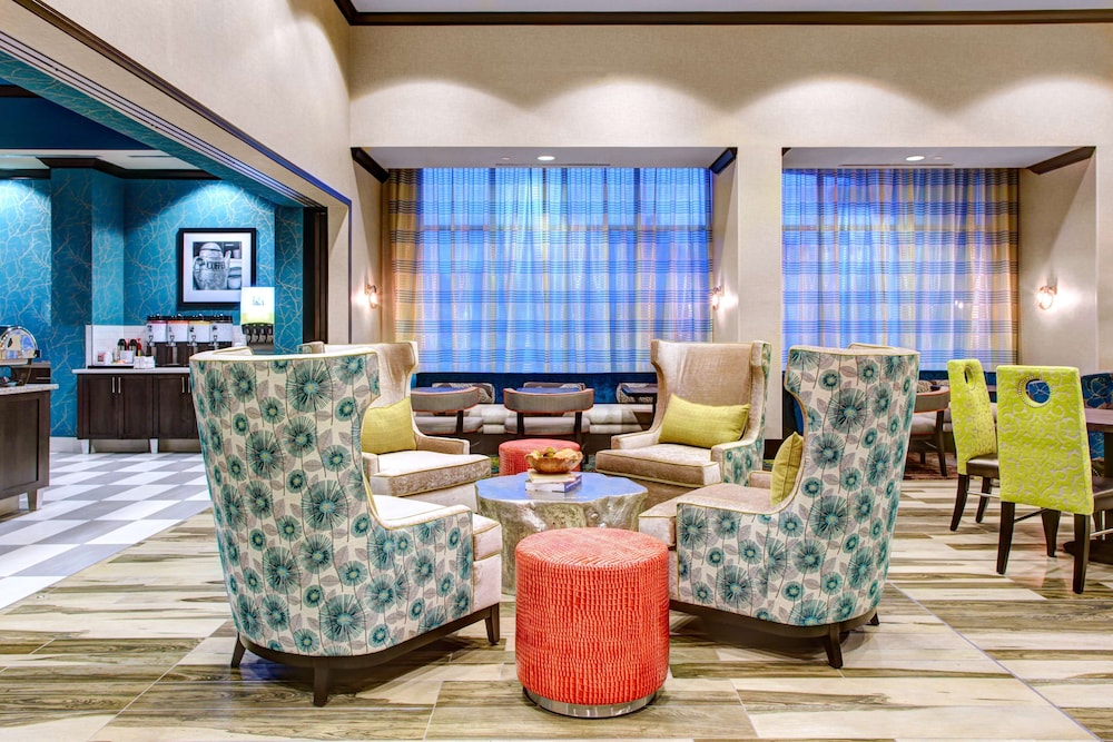 hampton inn and suites by hilton atlanta perimeter dunwoody