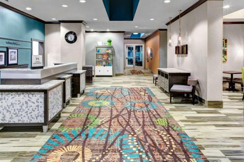 hampton inn and suites by hilton atlanta perimeter dunwoody