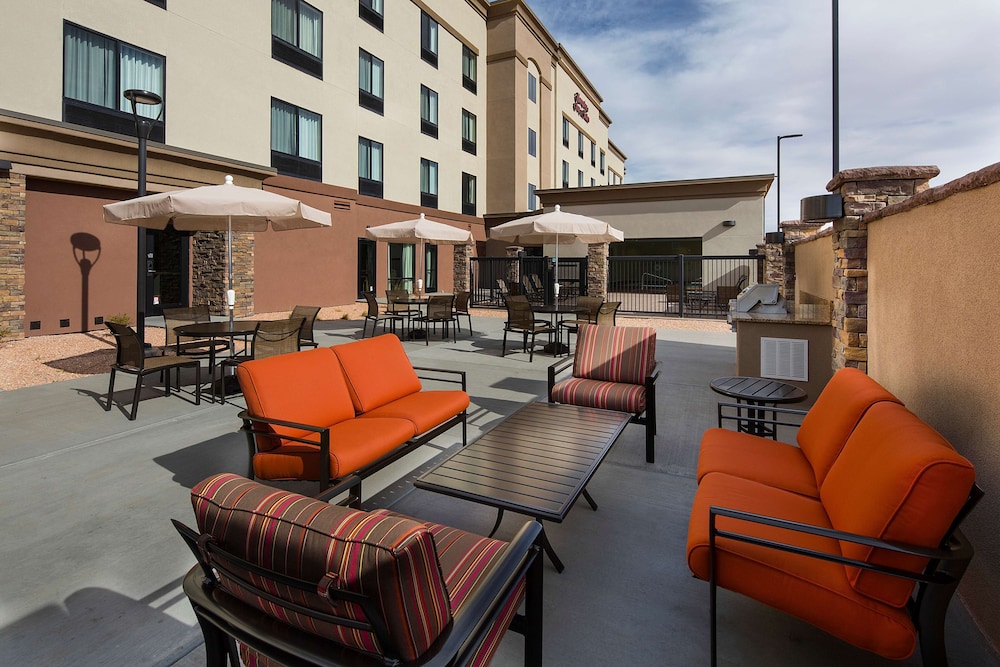 hampton inn and suites page lake powell