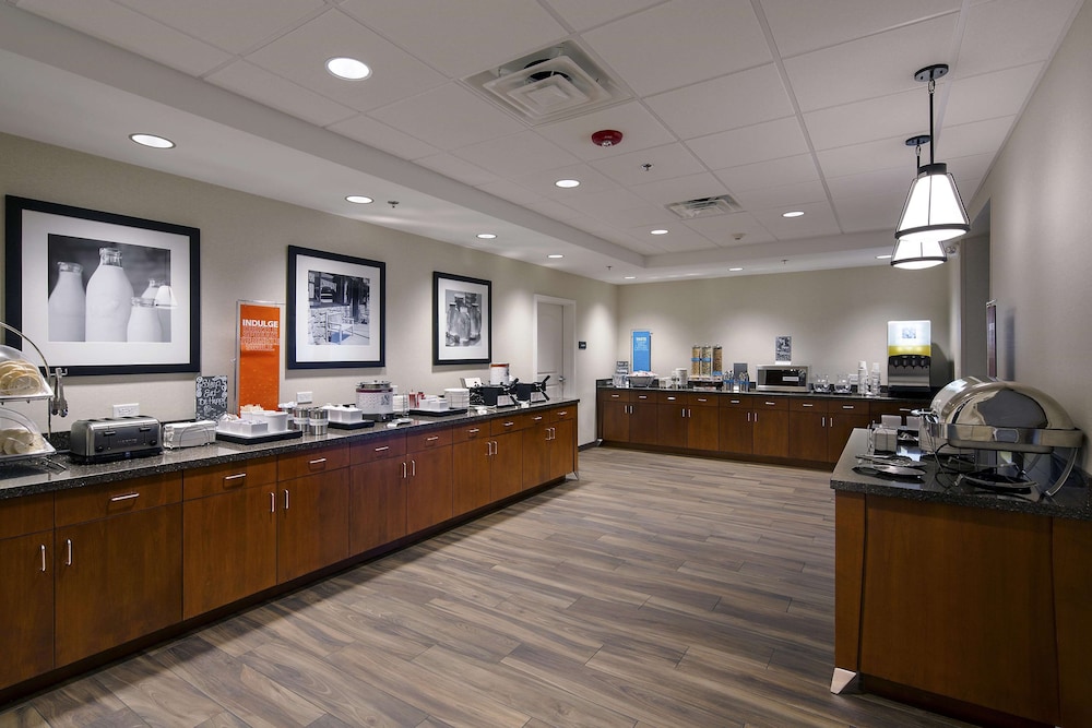 Hampton Inn & Suites Page - Lake Powell,Lake Powell>>Arizona,3 star