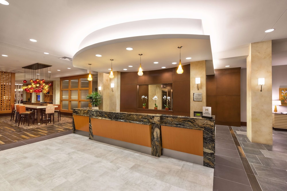 hampton inn houston downtown