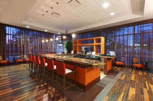 hampton inn houston downtown