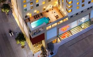 hampton inn houston downtown