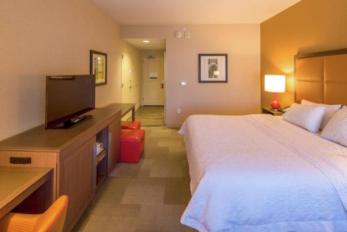 hampton inn houston downtown