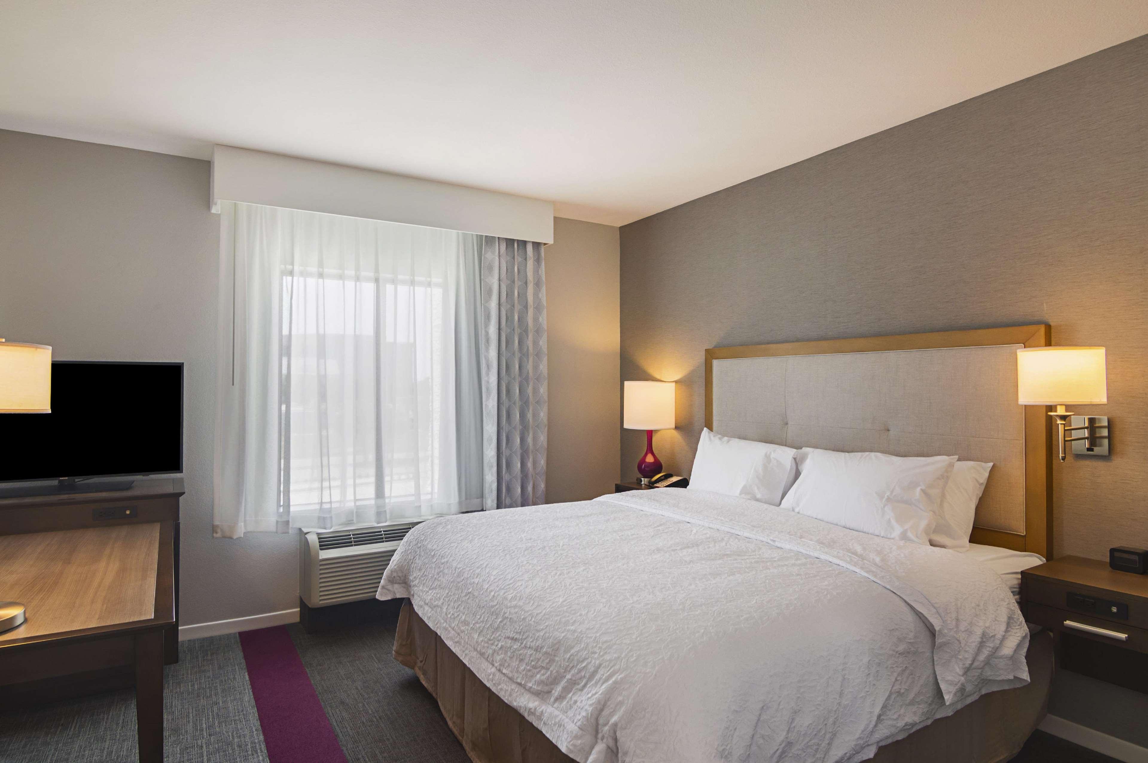 hampton inn and suites dallas richardson