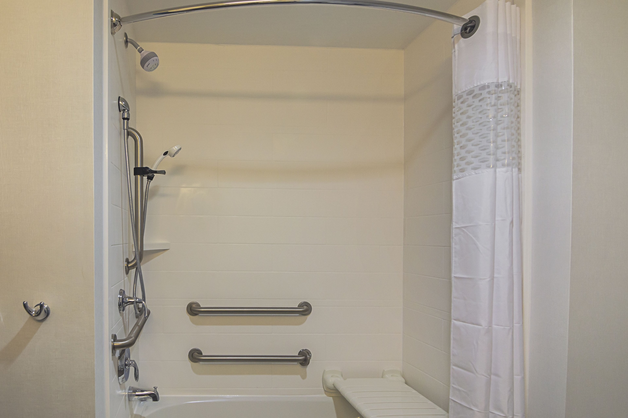 hampton inn and suites dallas richardson