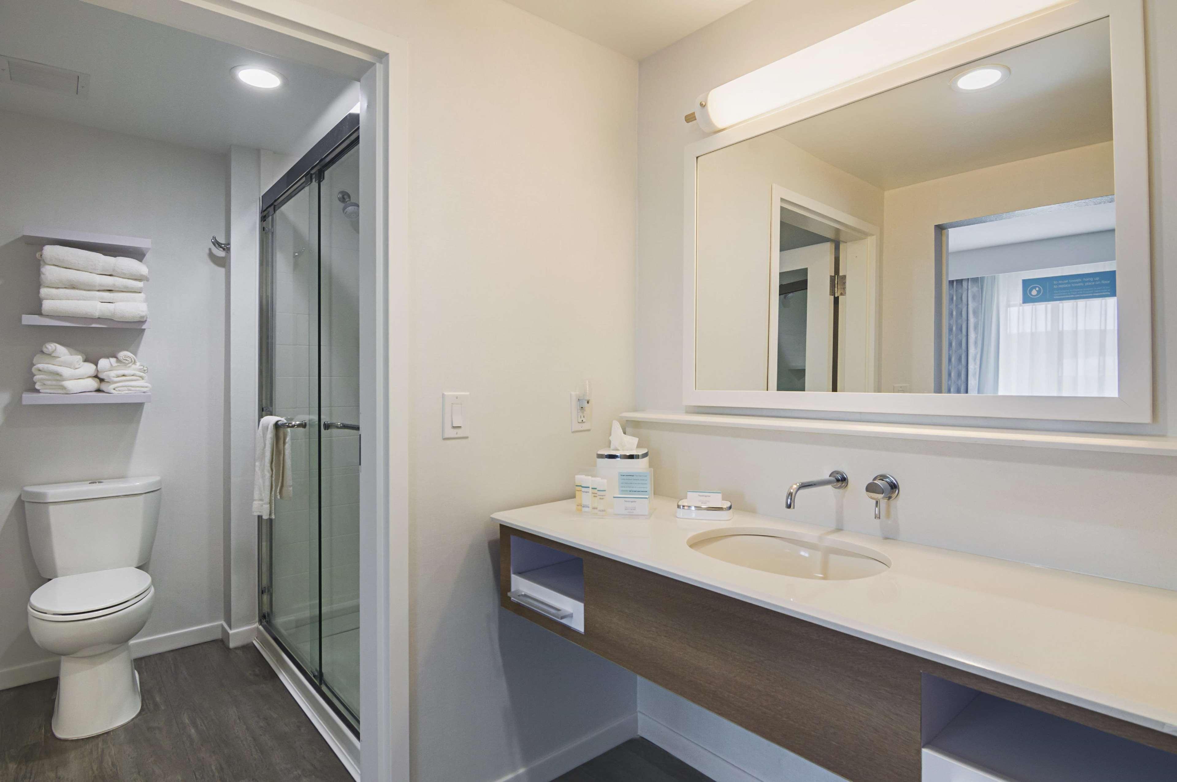 hampton inn and suites dallas richardson