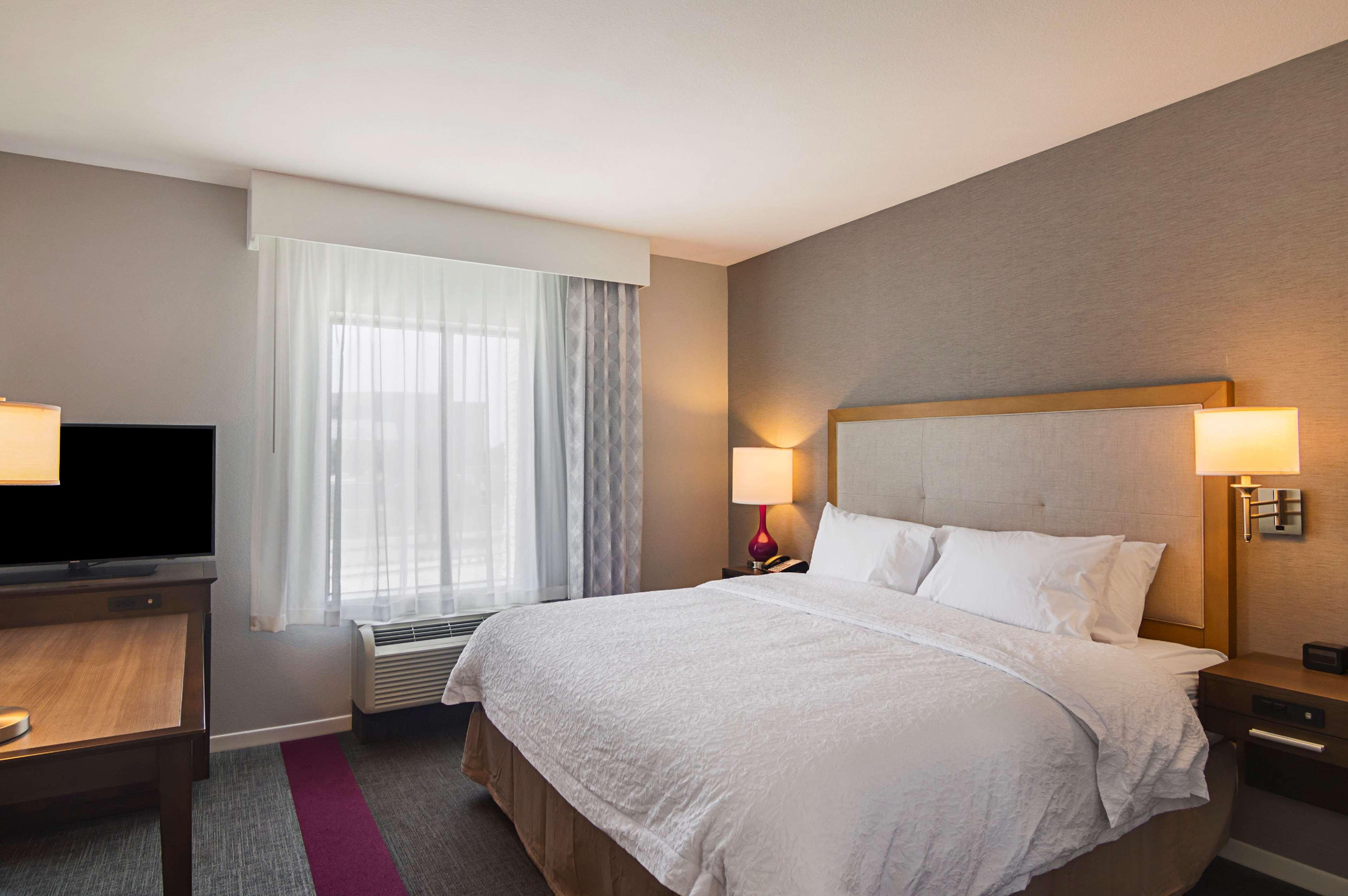 hampton inn and suites dallas richardson