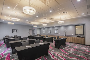 hampton inn and suites dallas richardson