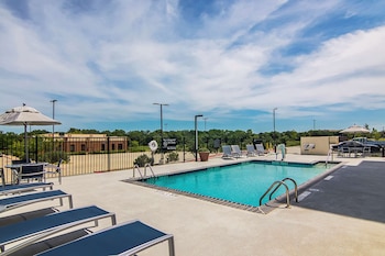 hampton inn and suites dallas richardson