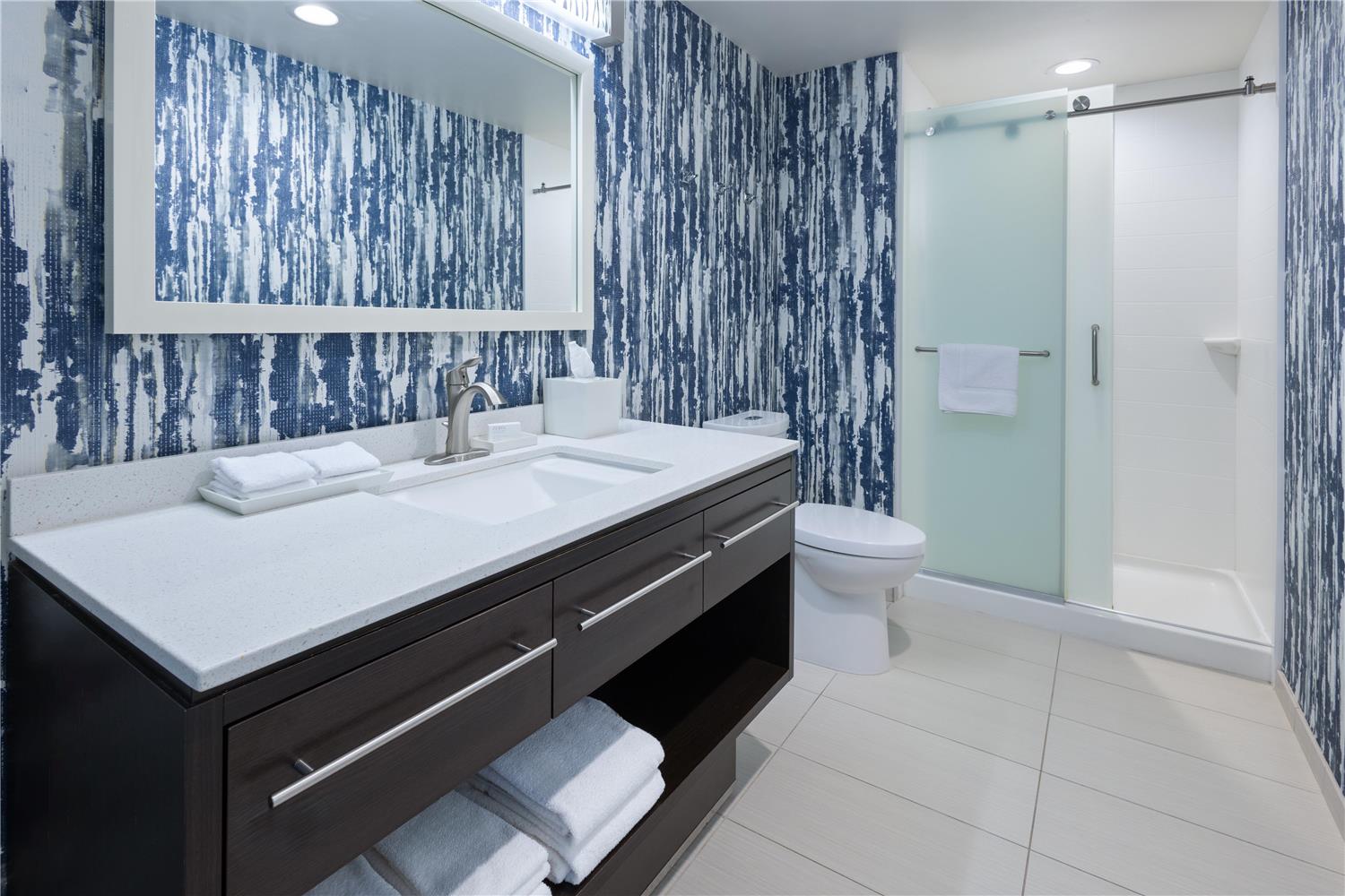 home2 suites by hilton greenville downtown