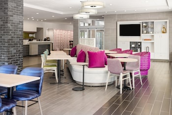 Home2 Suites By Hilton Greenville Downtown,Greenville - Spartanburg>>Greenville,3 star