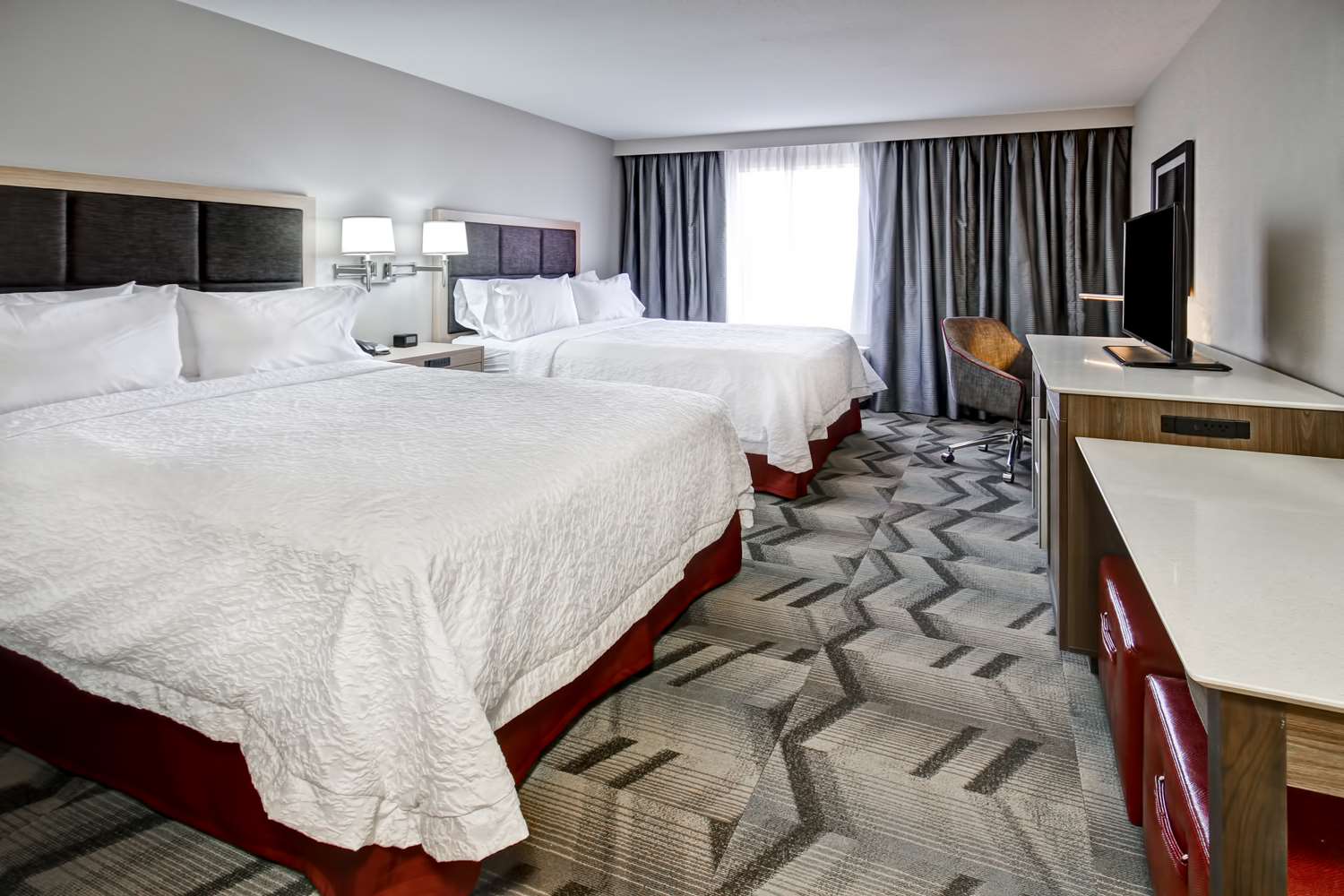 hampton inn and suites by hilton medicine hat