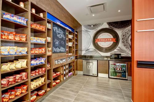 hampton inn and suites by hilton medicine hat