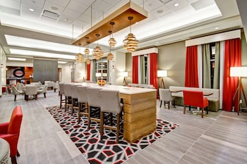 Hampton Inn & Suites By Hilton Medicine Hat,Redcliff>>Medicine Hat,3 star