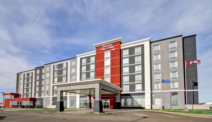 hampton inn and suites by hilton medicine hat