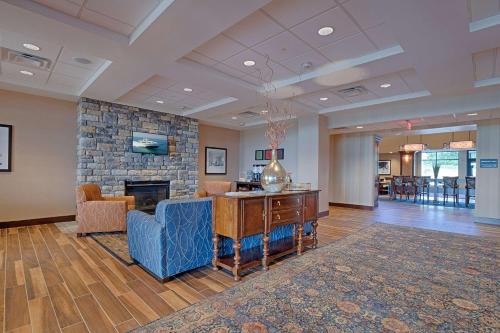 hampton inn and suites cazenovia