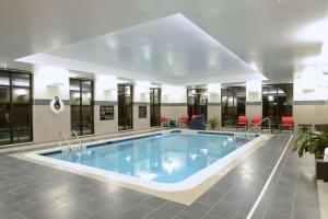 hampton inn and suites cazenovia