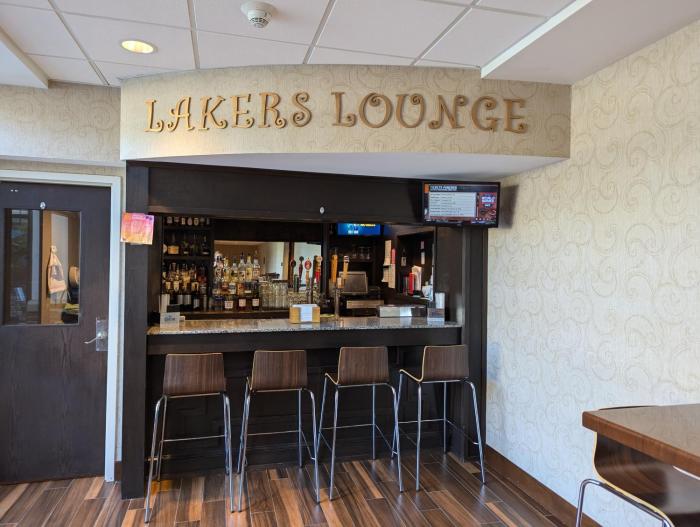 hampton inn and suites cazenovia