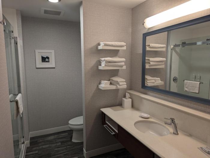 hampton inn and suites cazenovia