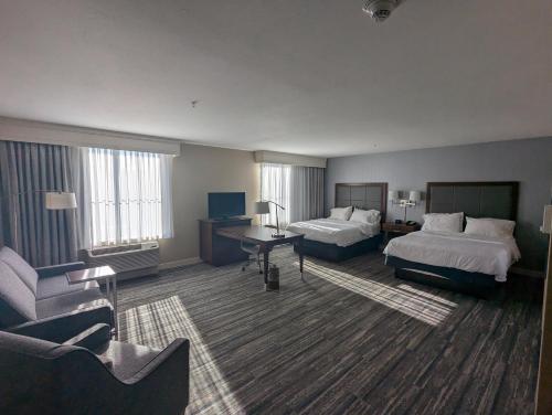 hampton inn and suites cazenovia