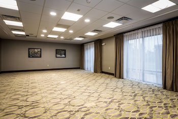 hampton inn and suites hammond
