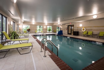 hampton inn and suites hammond