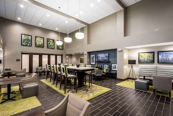 hampton inn and suites hammond
