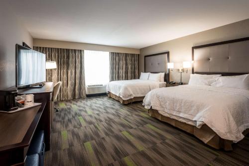 hampton inn and suites hammond