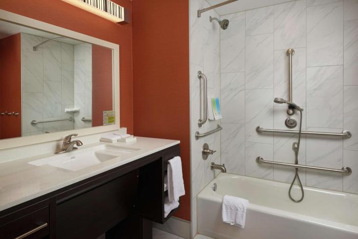 home2 suites by hilton muskogee