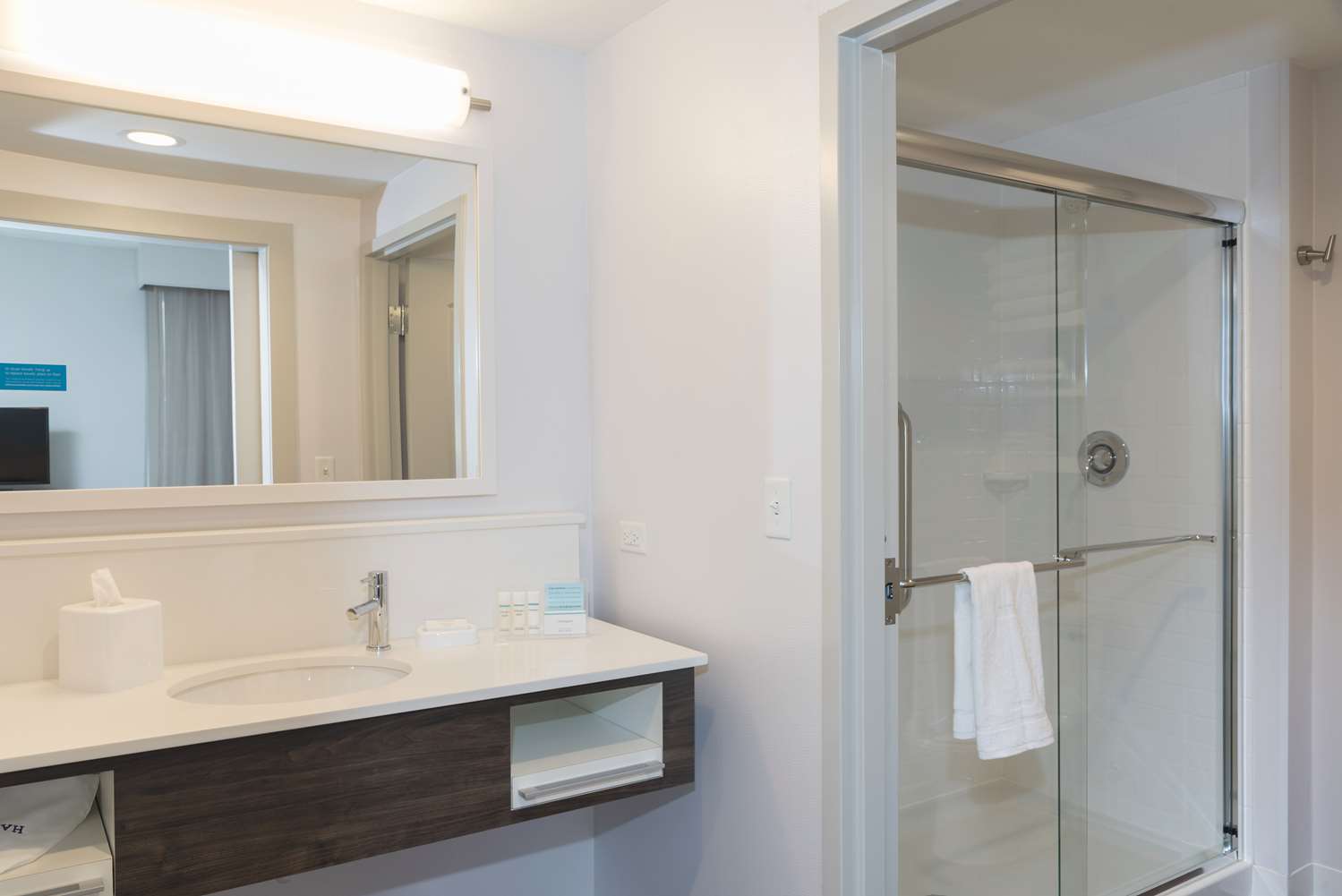 hampton inn and suites chicago schaumburg