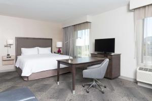 hampton inn and suites chicago schaumburg