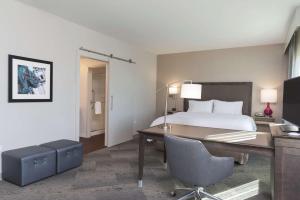 hampton inn and suites chicago schaumburg