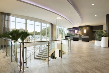 Embassy Suites By Hilton Greenville Downtown Riverplace,Greenville - Spartanburg>>Greenville,4 star