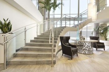 Embassy Suites By Hilton Greenville Downtown Riverplace,Greenville - Spartanburg>>Greenville,4 star