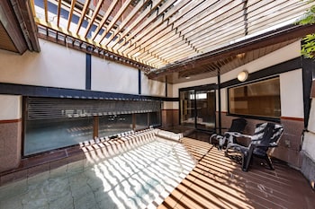 takeo onsen kyotoya