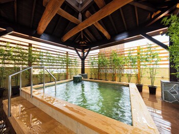 beppuonsen hotel sansenkaku