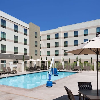hampton inn and suites murrieta temecula