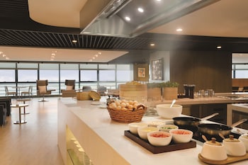 hyatt house shenzhen airport