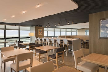 hyatt house shenzhen airport